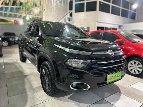 FIAT TORO 1.8 16V EVO FLEX FREEDOM AT6 FIAT TORO 1.8 16V EVO FLEX FREEDOM AT6